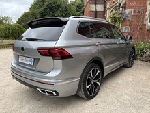 Volkswagen Tiguan Allspace 2022 TSI R-Line - Thumb 3