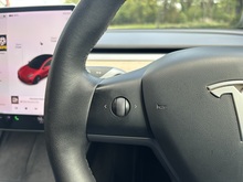 Tesla Model 3 2020 Long Range - Thumb 30