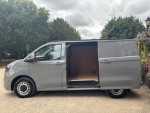Volkswagen Transporter 2025 TDI T30 Commerce Plus - Thumb 9