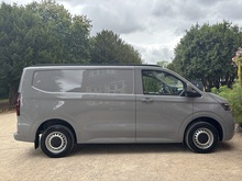 Volkswagen Transporter 2025 TDI T30 Commerce Plus - Thumb 6