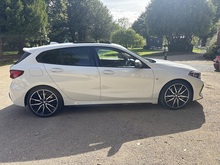 BMW 1 Series 2022 M135i - Thumb 3