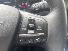 Ford Kuga 2021 EcoBoost Duratec Titanium First Edition - Thumb 36