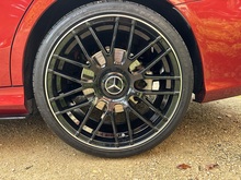 Mercedes-Benz C Class 2018 C220d AMG Line - Thumb 8