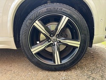 Volvo XC90 2018 D5 PowerPulse R-Design - Thumb 8