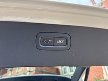 Volvo XC90 2018 D5 PowerPulse R-Design - Thumb 27