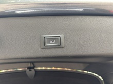 Audi Q8 e-tron 2023 Black Edition - Thumb 37