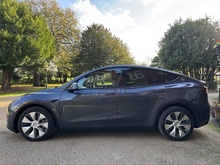 Tesla Model Y 2022 Long Range - Thumb 4