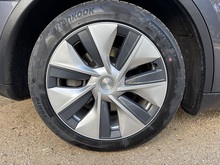 Tesla Model Y 2022 Long Range - Thumb 11