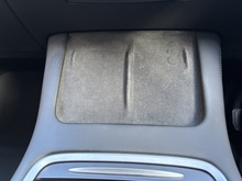 Tesla Model Y 2022 Long Range - Thumb 23