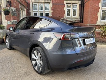 Tesla Model Y 2022 Long Range - Thumb 31