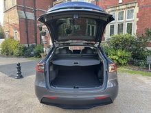 Tesla Model Y 2022 Long Range - Thumb 36