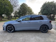 Volkswagen Golf 2025 TSI R-Line - Thumb 4