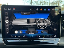 Volkswagen Golf 2025 TSI R-Line - Thumb 14