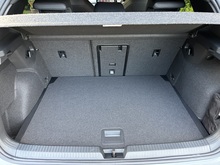 Volkswagen Golf 2025 TSI R-Line - Thumb 25