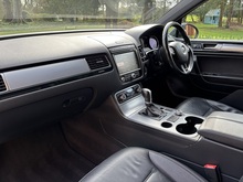 Volkswagen Touareg 2016 TDI V6 BlueMotion Tech R-Line - Thumb 17