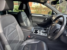 Volkswagen Touareg 2016 TDI V6 BlueMotion Tech R-Line - Thumb 18
