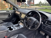 Volkswagen Touareg 2016 TDI V6 BlueMotion Tech R-Line - Thumb 10