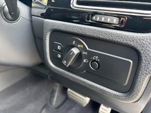 Volkswagen Touareg 2016 TDI V6 BlueMotion Tech R-Line - Thumb 26