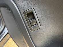 Volkswagen Touareg 2016 TDI V6 BlueMotion Tech R-Line - Thumb 34