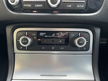 Volkswagen Touareg 2016 TDI V6 BlueMotion Tech R-Line - Thumb 32