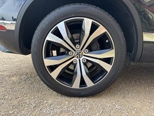 Volkswagen Touareg 2016 TDI V6 BlueMotion Tech R-Line - Thumb 31