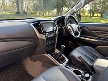 Mitsubishi L200 2021 DI-D DC Barbarian - Thumb 8