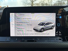 Volkswagen Golf 2023 TSI R - Thumb 30