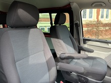 Volkswagen Transporter 2019 TDI T30 BlueMotion Tech Highline - Thumb 18