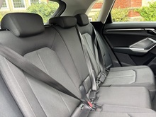 Audi Q3 2019 TFSI CoD Sport - Thumb 23