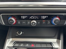 Audi Q3 2019 TFSI CoD Sport - Thumb 22