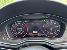 Audi A4 Avant 2019 TFSI Black Edition - Thumb 11