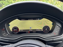 Audi A4 Avant 2019 TFSI Black Edition - Thumb 13