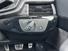 Audi A4 Avant 2019 TFSI Black Edition - Thumb 34