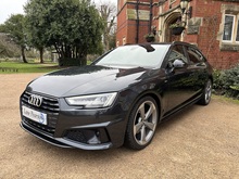 Audi A4 Avant 2019 TFSI Black Edition - Thumb 2