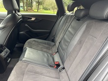 Audi A4 Avant 2019 TFSI Black Edition - Thumb 30