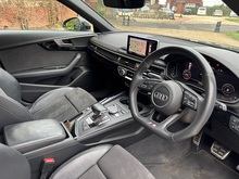 Audi A4 Avant 2019 TFSI Black Edition - Thumb 9