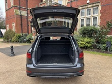 Audi A4 Avant 2019 TFSI Black Edition - Thumb 19