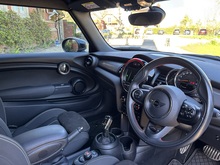 MINI Convertible 2020 Cooper Sport - Thumb 15