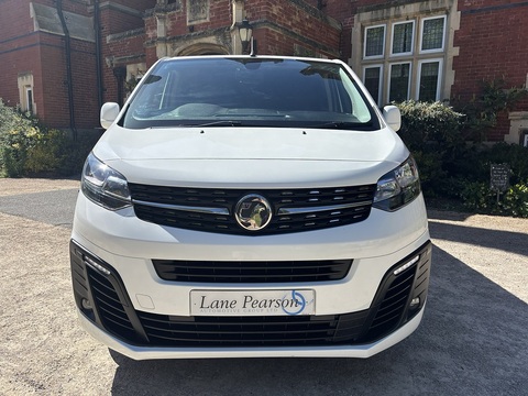 2.0 Turbo D 3100 Sportive Crew Van Double Cab 5dr Diesel Manual L2 H1 Euro 6 (s/s) (120 ps)