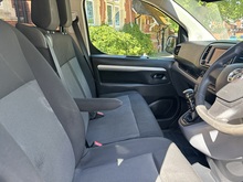Vauxhall Vivaro 2020 Turbo D 3100 Sportive - Thumb 18
