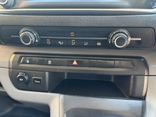 Vauxhall Vivaro 2020 Turbo D 3100 Sportive - Thumb 21