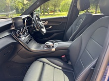 Mercedes-Benz GLC 2019 GLC250 AMG Night Edition - Thumb 9