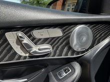 Mercedes-Benz GLC 2019 GLC250 AMG Night Edition - Thumb 12