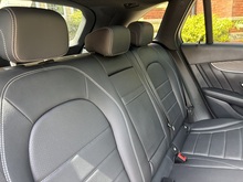 Mercedes-Benz GLC 2019 GLC250 AMG Night Edition - Thumb 24