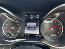 Mercedes-Benz GLC 2019 GLC250 AMG Night Edition - Thumb 15