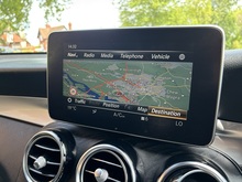 Mercedes-Benz GLC 2019 GLC250 AMG Night Edition - Thumb 23