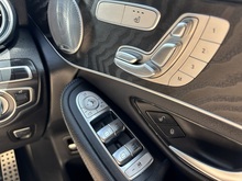 Mercedes-Benz GLC 2019 GLC250 AMG Night Edition - Thumb 33