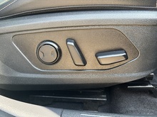 Kia Sportage 2023 T-GDi 4 - Thumb 27