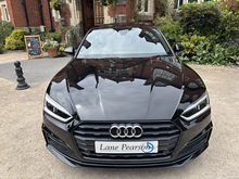 Audi A5 2019 TFSI Black Edition - Thumb 2