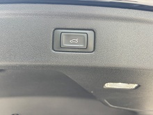 Audi A5 2019 TFSI Black Edition - Thumb 11